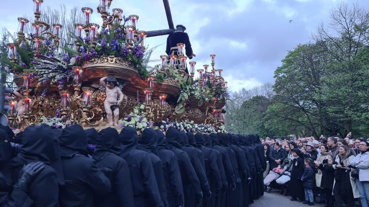 Las imágenes de la procesión de La Pasión en León en el Lunes Santo