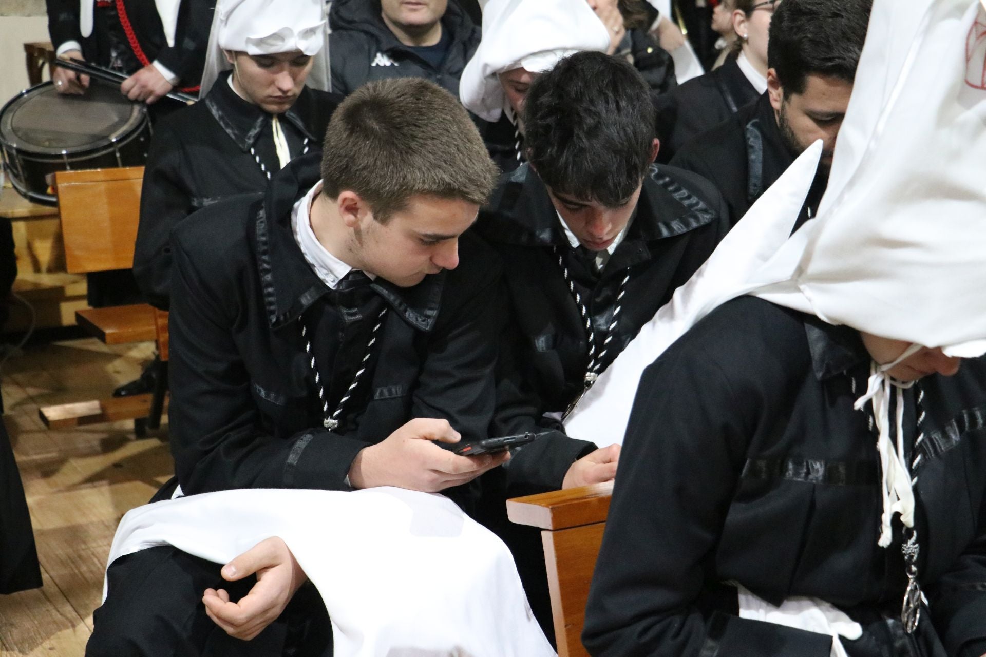 Las imágenes de la suspensión de la Solemne Adoración de las Llagas de Cristo en León