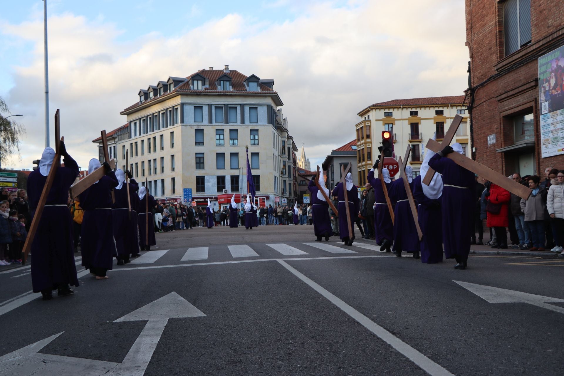 Las mejores imágenes de la procesión del Silencio