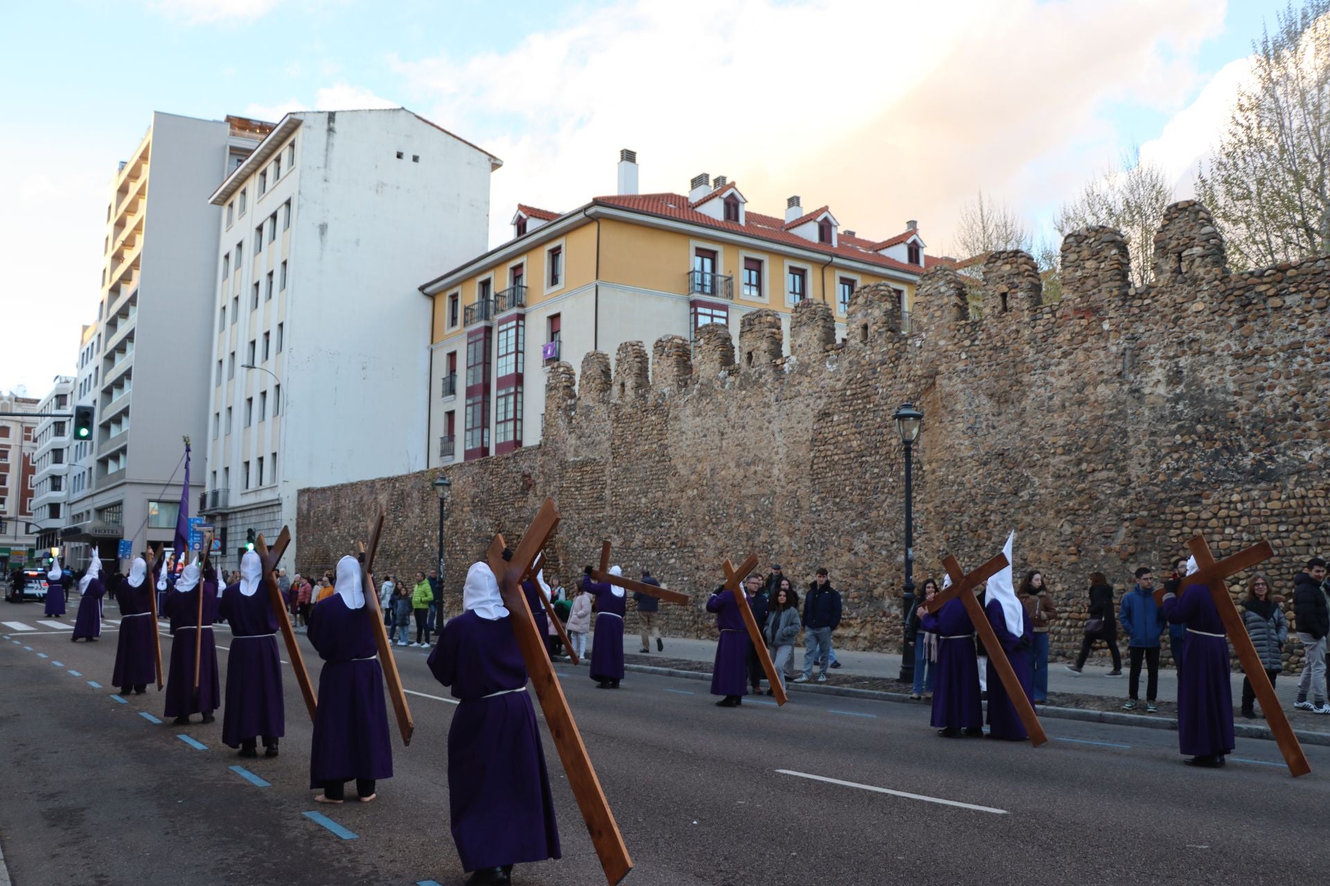 Las mejores imágenes de la procesión del Silencio