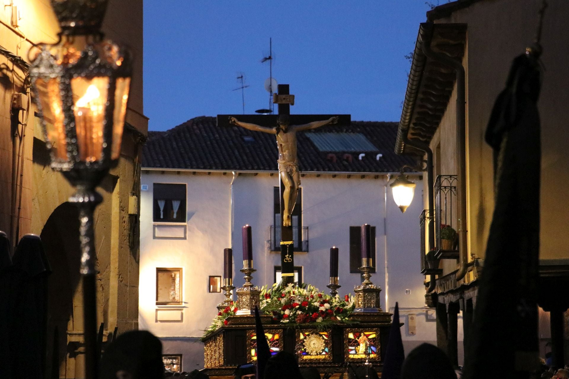 Las imágenes de la procesión de la Virgen de la Amargura en León