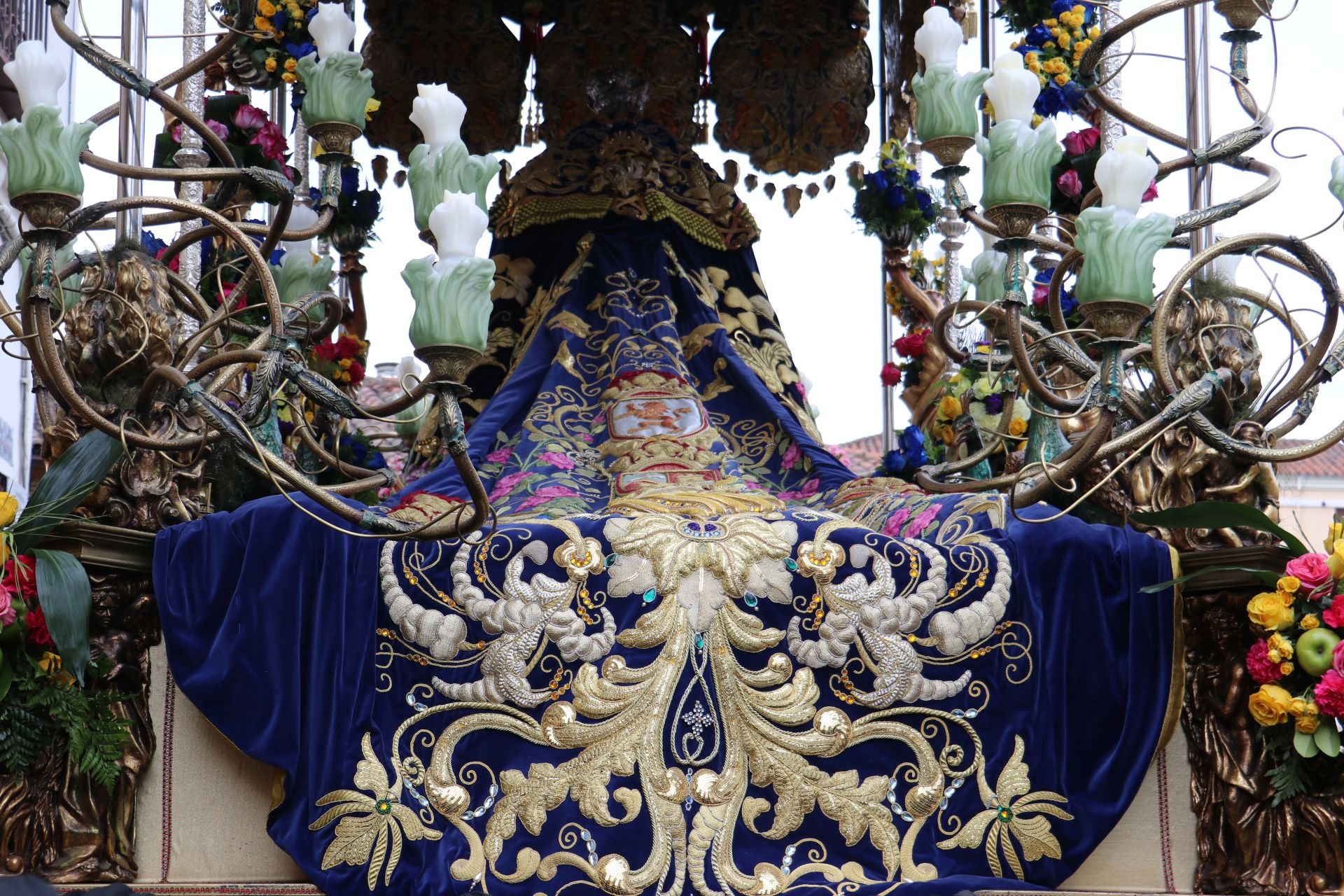 Las imágenes de la Procesión de la Despedida en León