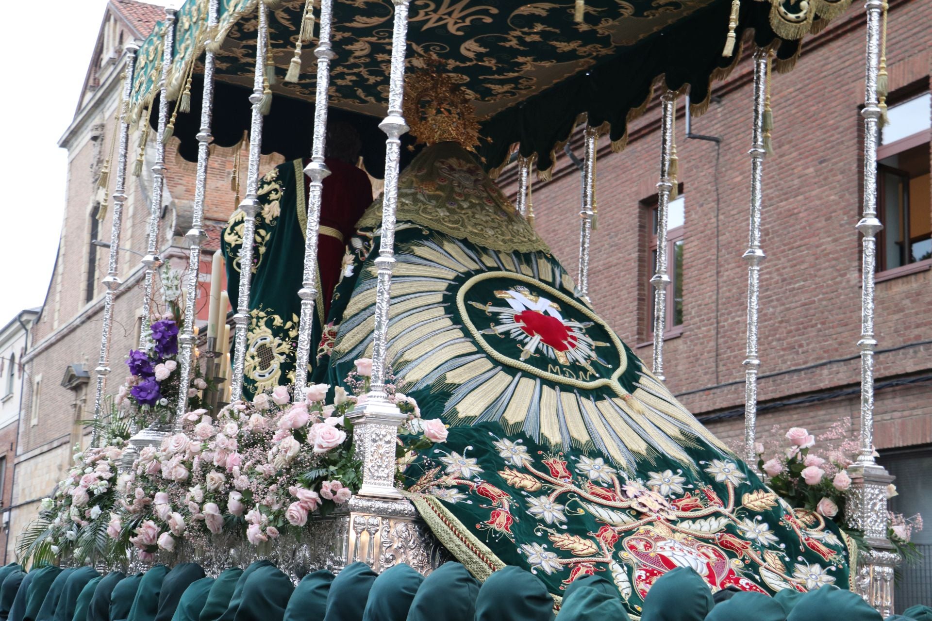 Las imágenes de la procesión de María del Dulce Nombre