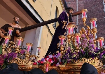 Toda la información minuto a minuto de la procesión de Los Pasos este Viernes Santo