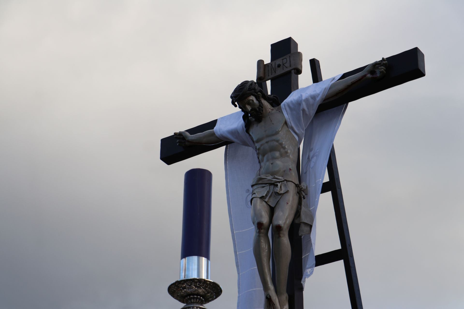 Las mejores imágenes de la procesión del Santo Entierro de Minerva