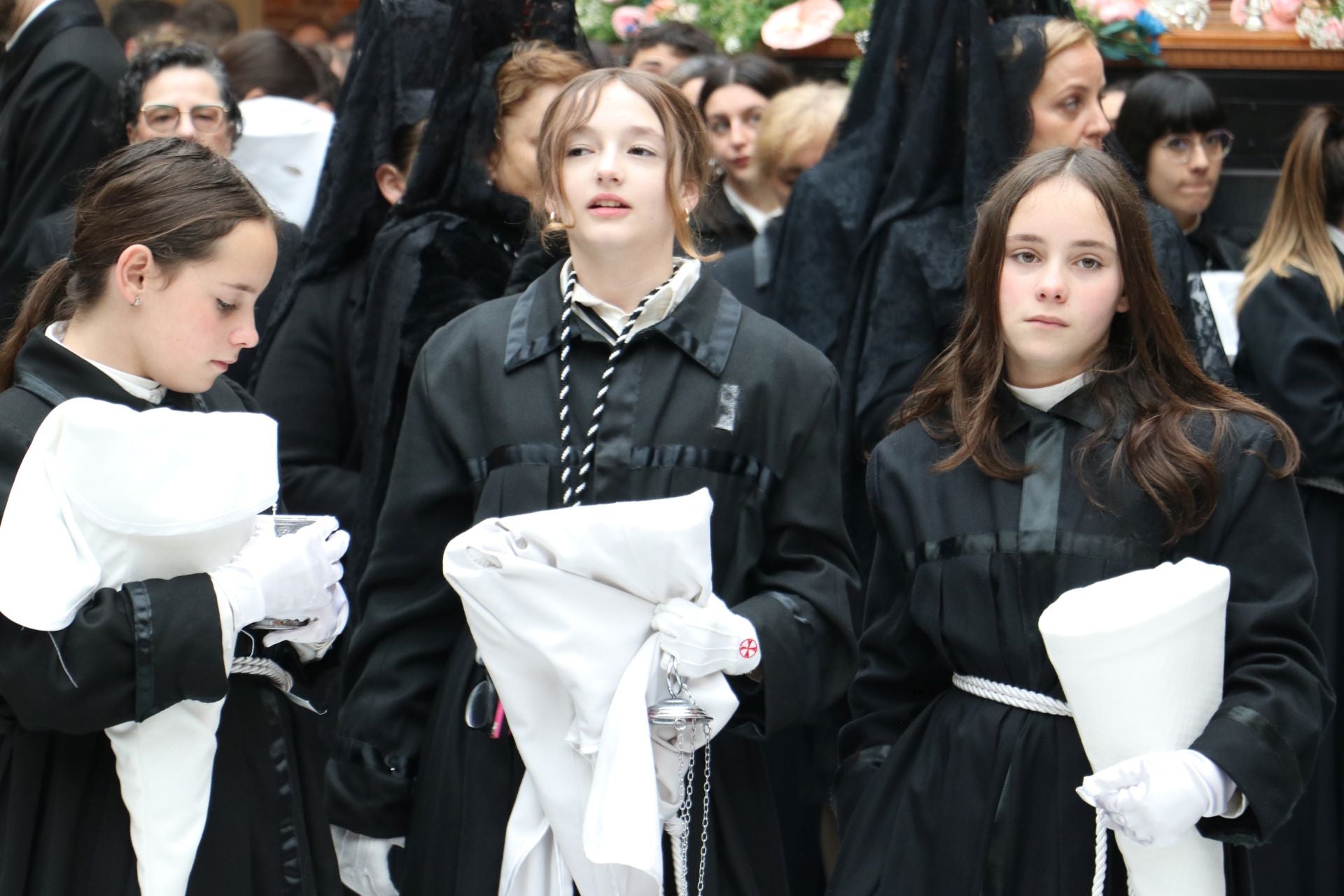 Las imágenes de la suspensión de la procesión Camino de la Luz