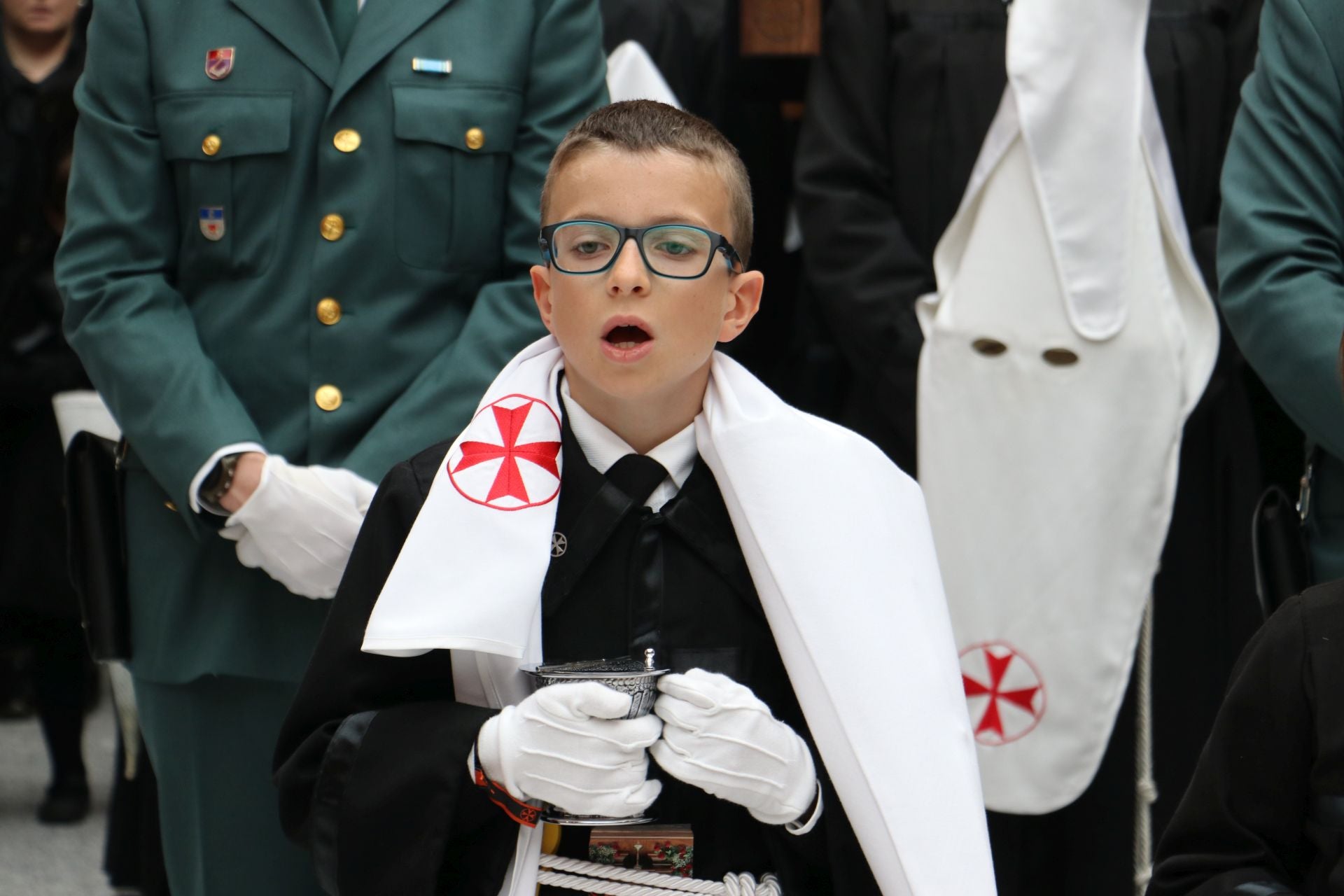 Las imágenes de la suspensión de la procesión Camino de la Luz