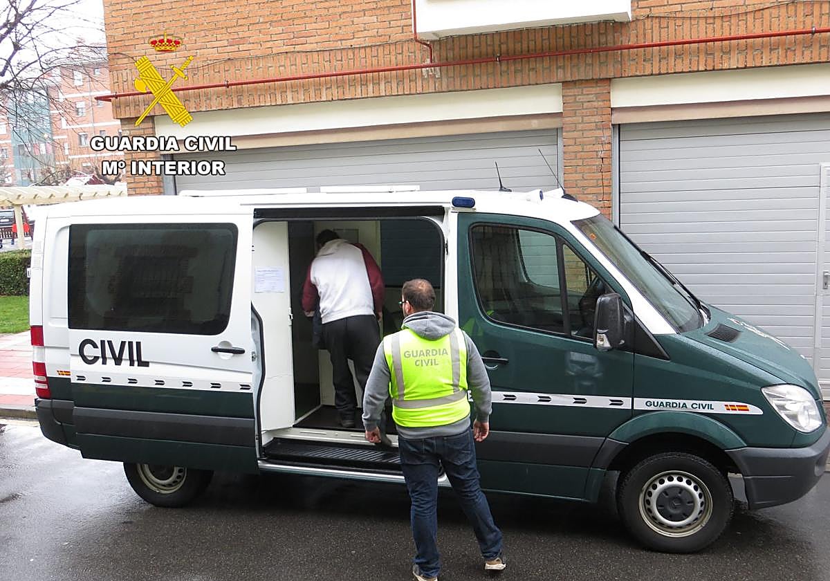 Calle Capitán Lozano de La Pola.