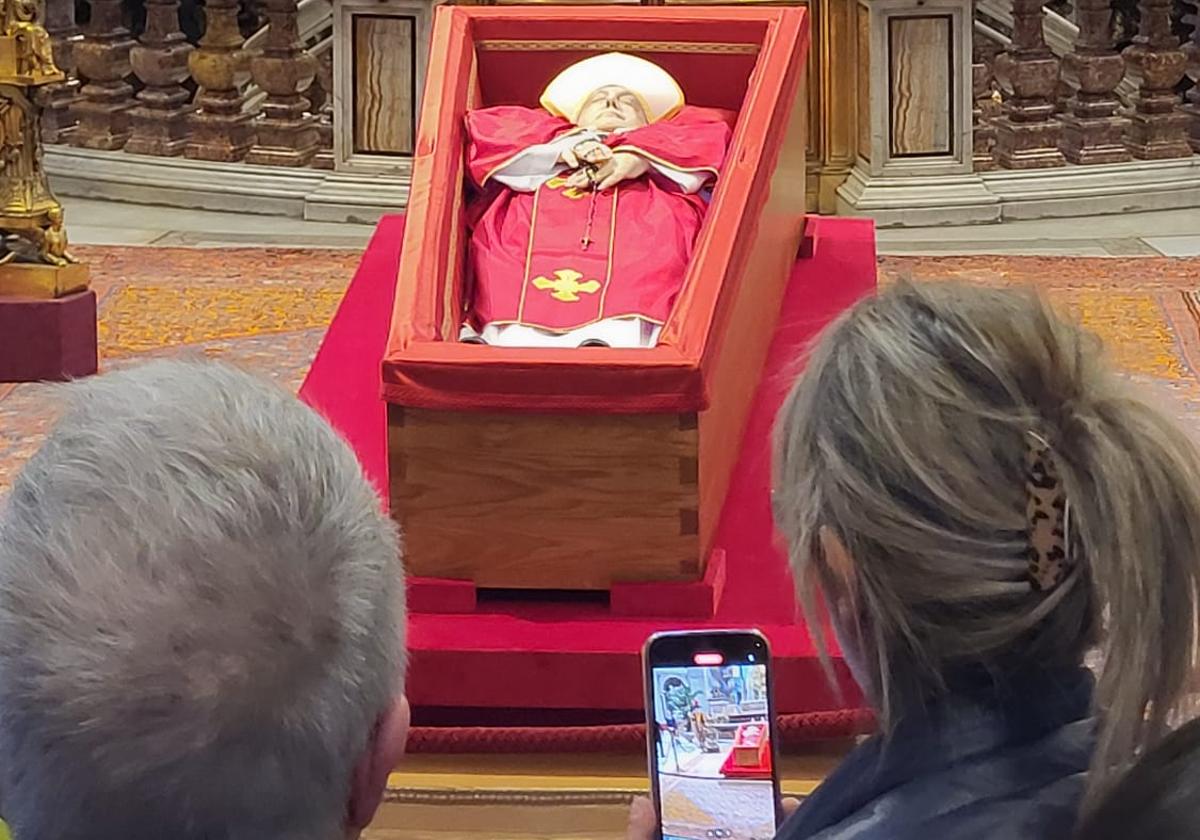 La Catedral de León acogerá la misa funeral por el papa Francisco