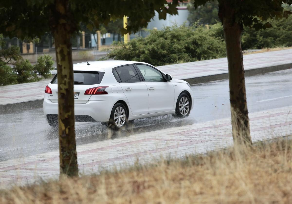 Día de contrastes: nieve en cotas altas y máximas cercanas a 20 grados