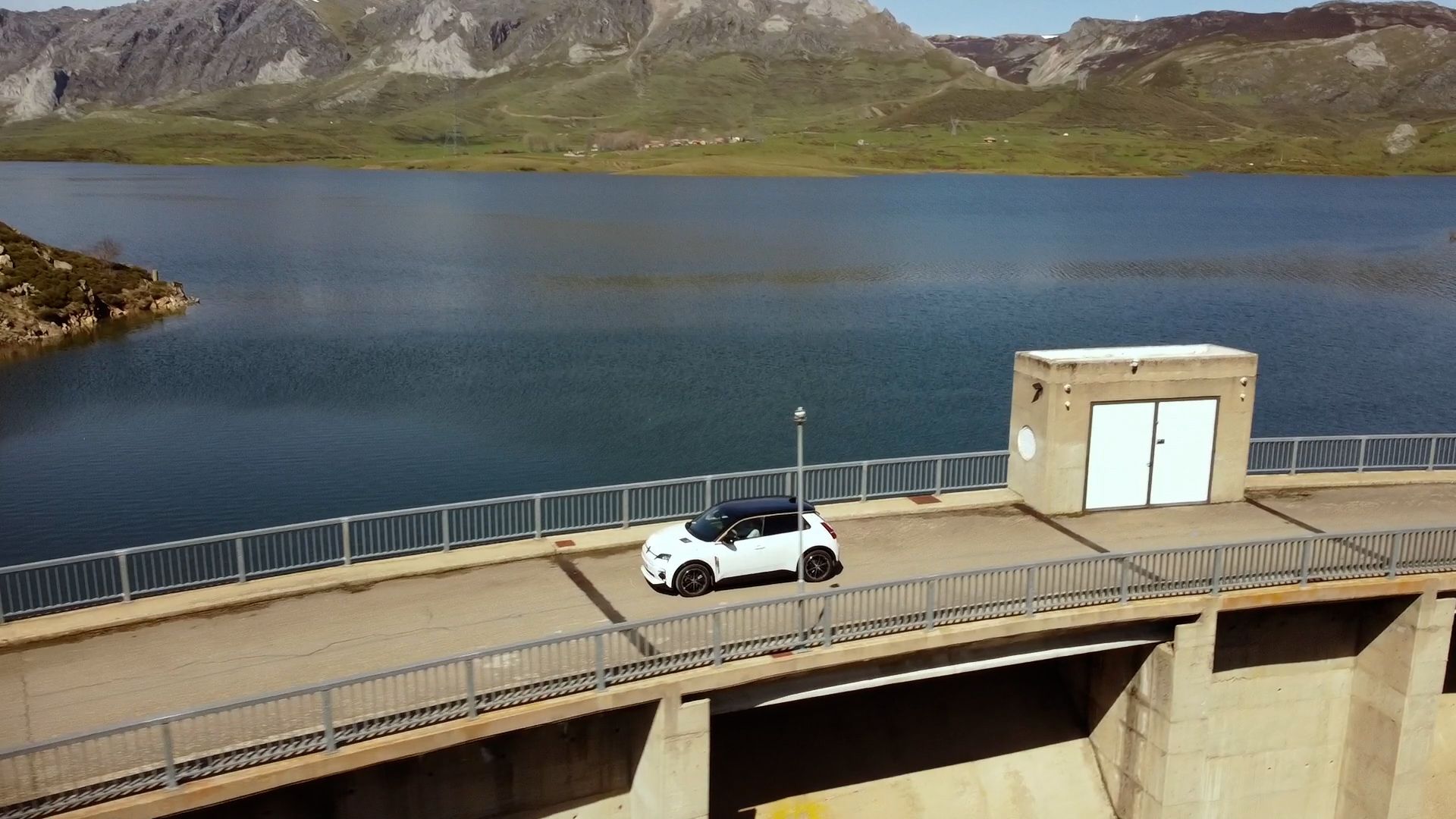 Nuevo Renault 5 cien por cien eléctrico por la provincia de León