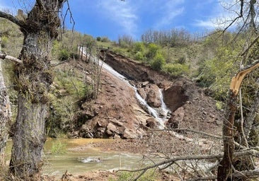 Se rompe el canal de una presa en Vegacervera y provoca un vertido al Torío