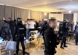 Imagen de la Policía Nacional en el registro de la fiesta.