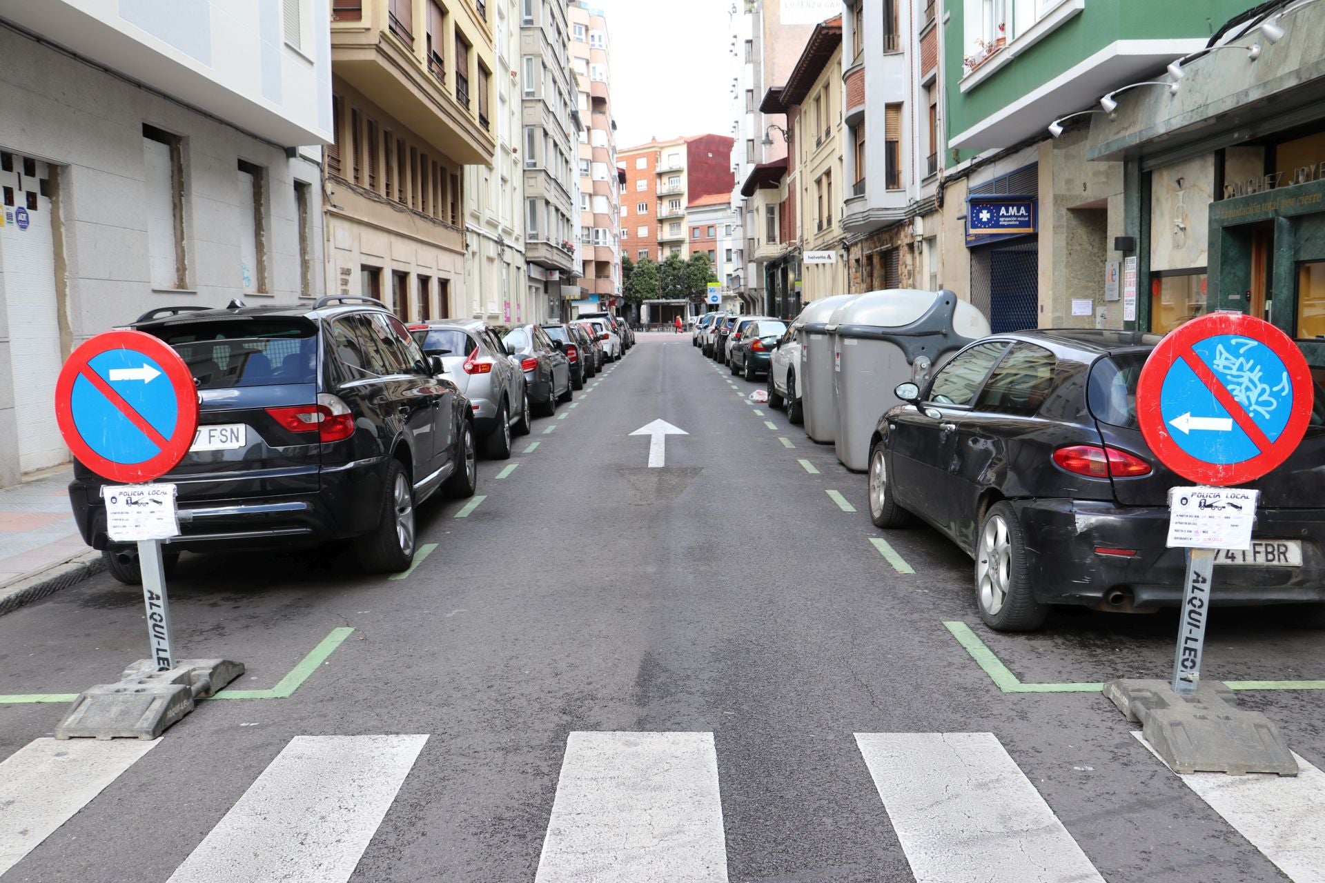 La calle Fuero se prepara para las obras de peatonalización