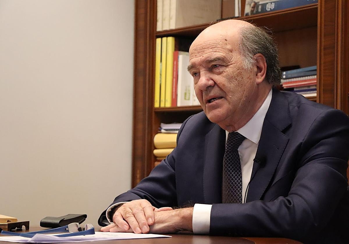 «No he sido rector ni consejero ni presidente, pero mi influencia ha sido decisiva para traer Medicina»