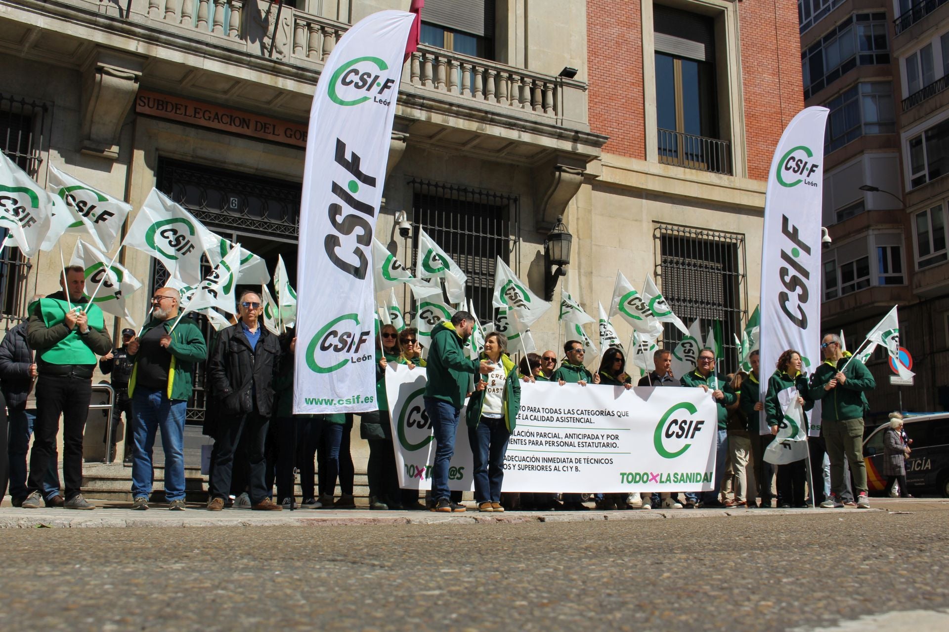 Los sanitarios de León reclaman mejoras en su estatuto