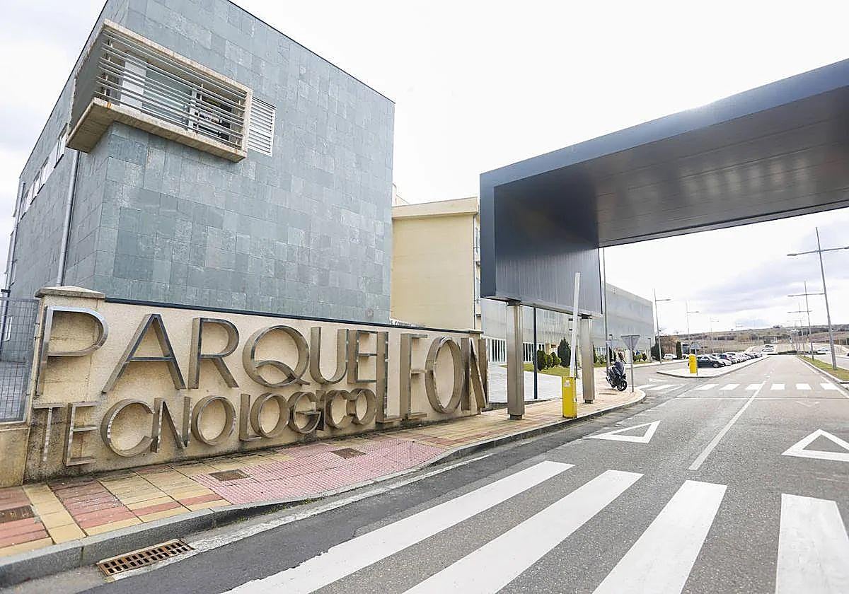 Acceso al parque tecnológico de León.
