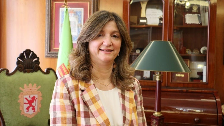 La rectora de la Universidad de León, Nuria González.