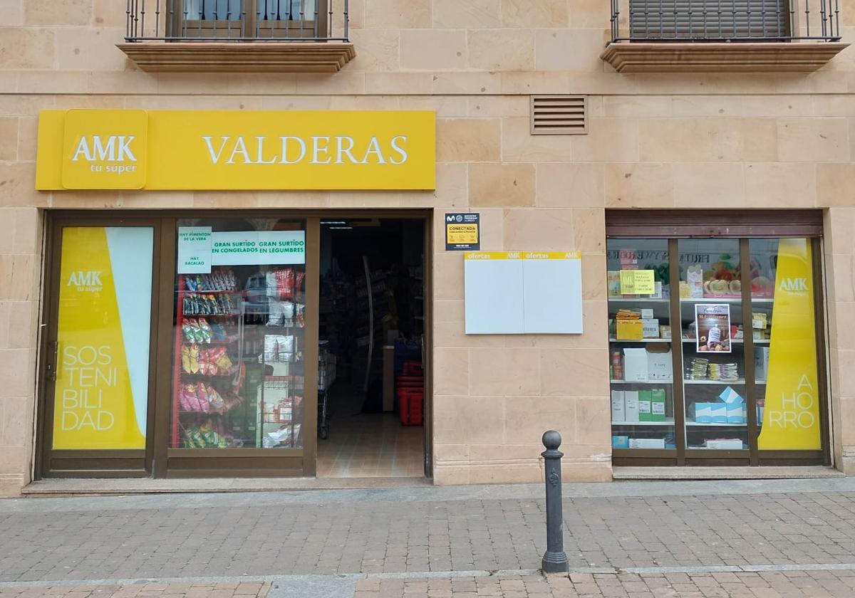 Alimerka inaugura un nuevo súper en un pueblo de León
