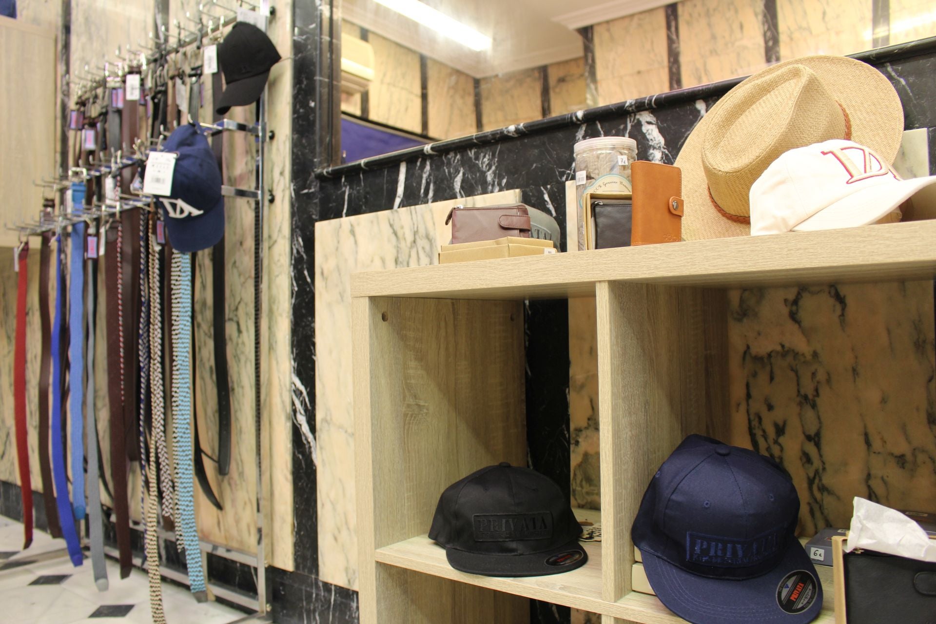 Abre sus puertas &#039;Entra&#039;, nueva tienda de complementos