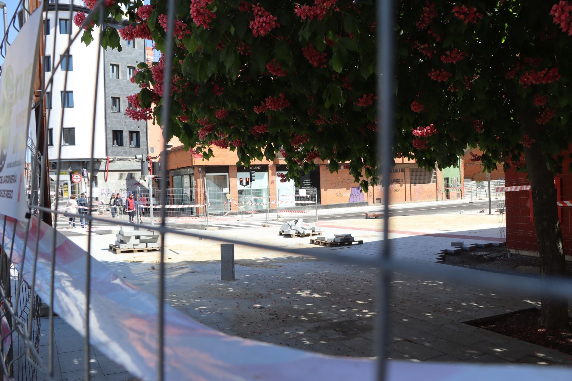 Últimos remates en las obras de la ronda interior en El Espolón