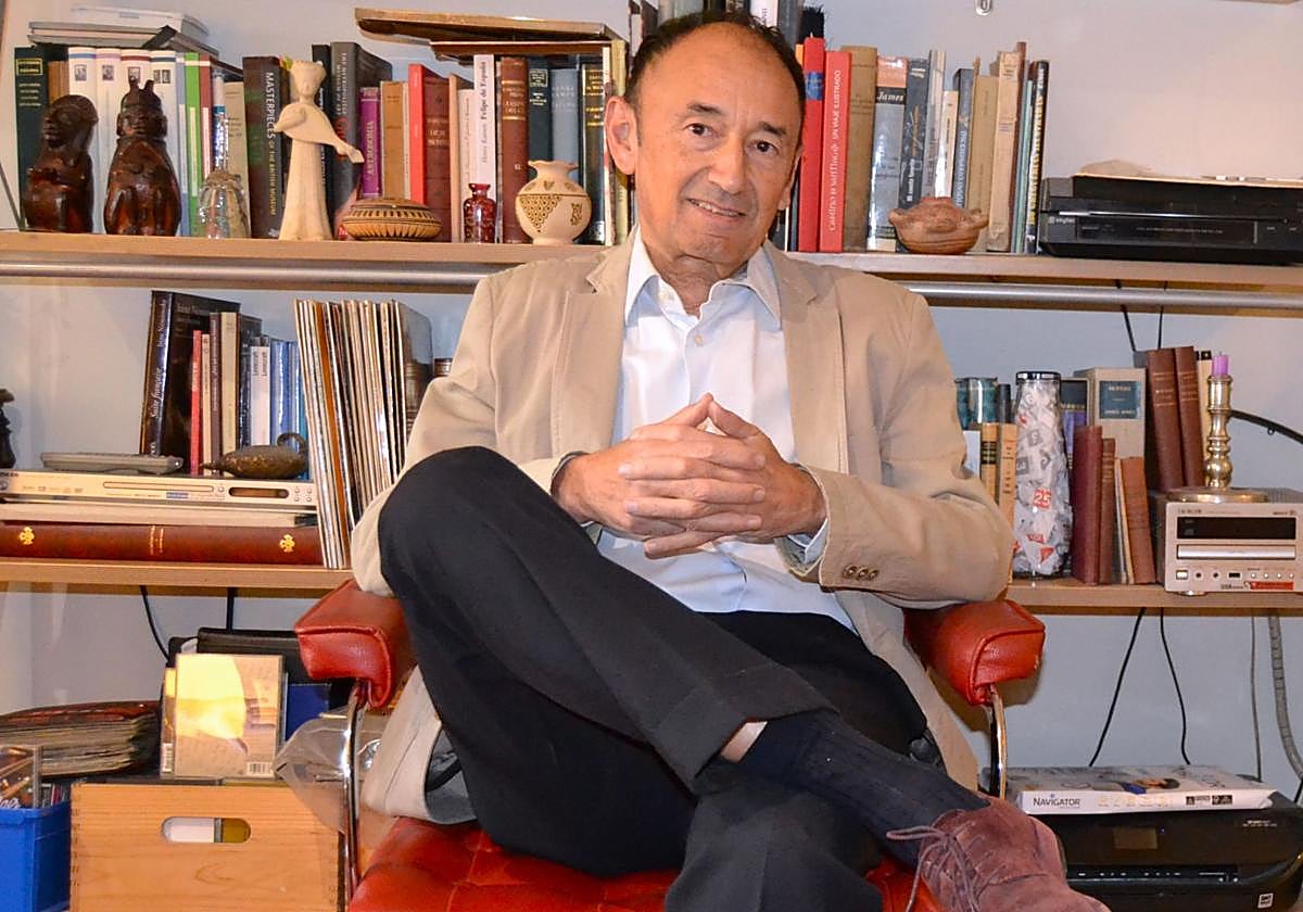 José Tono Martínez.