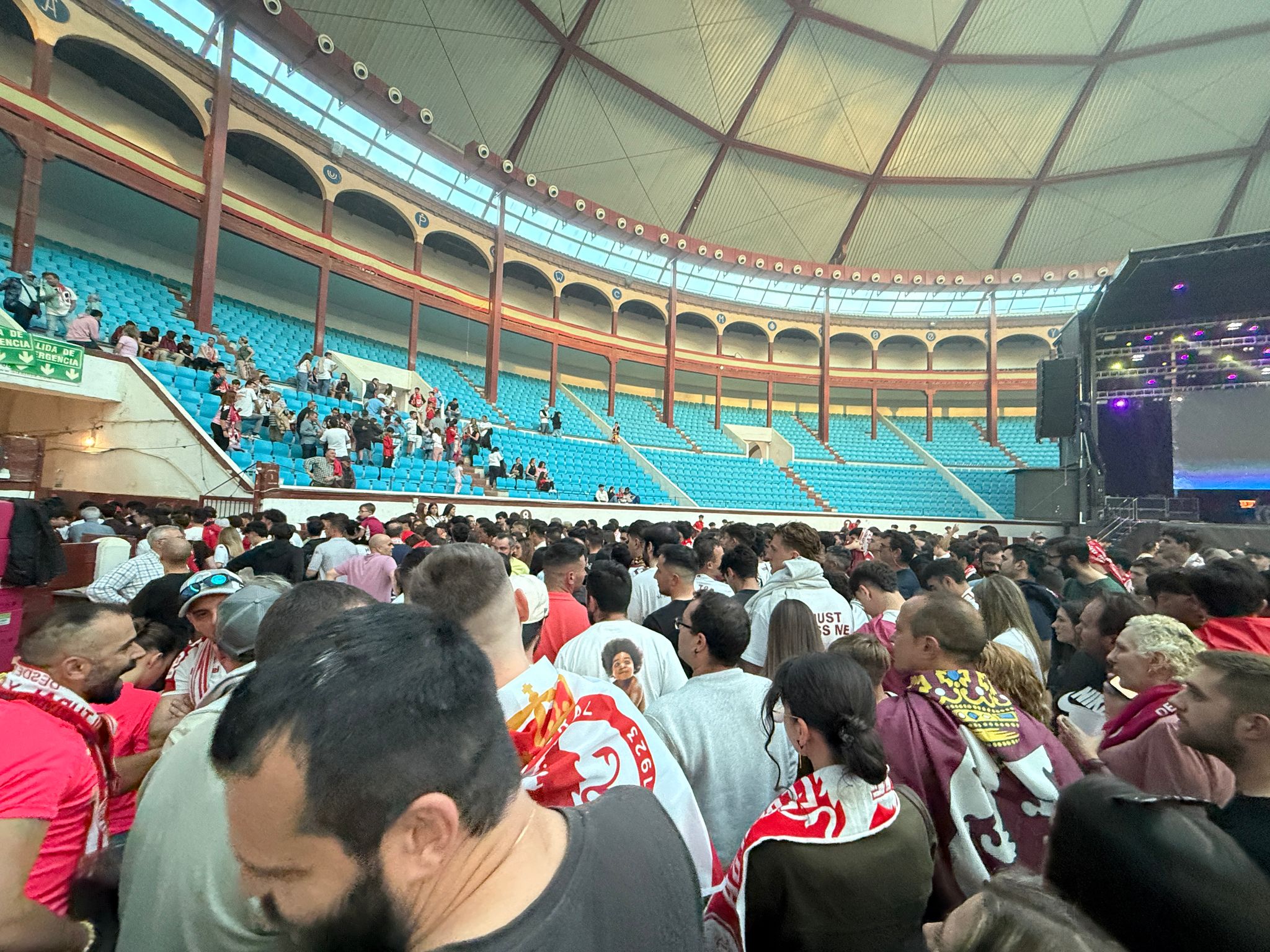 Así se vivió el derbi en el León Arena
