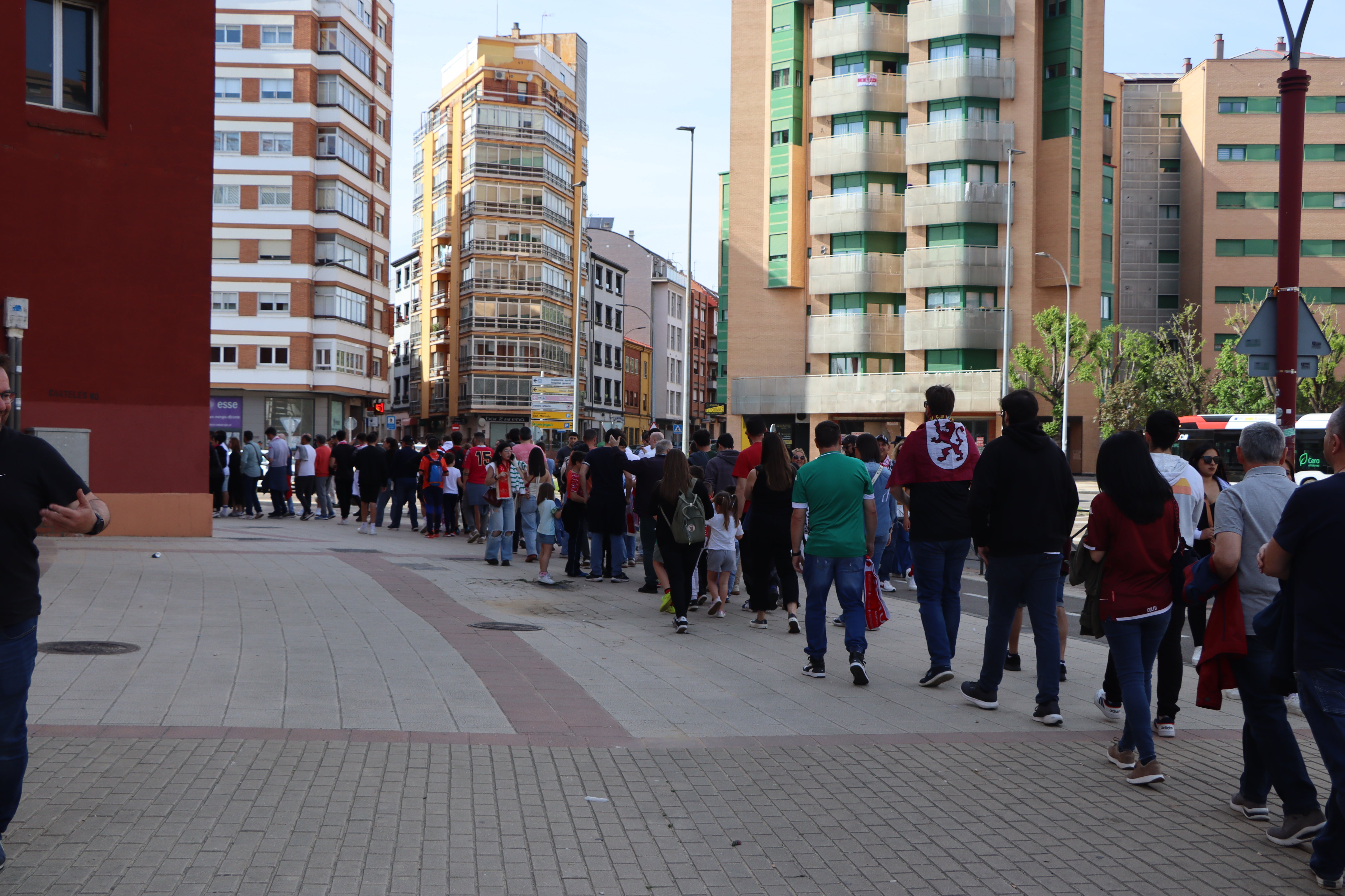 Así se vivió el derbi en el León Arena