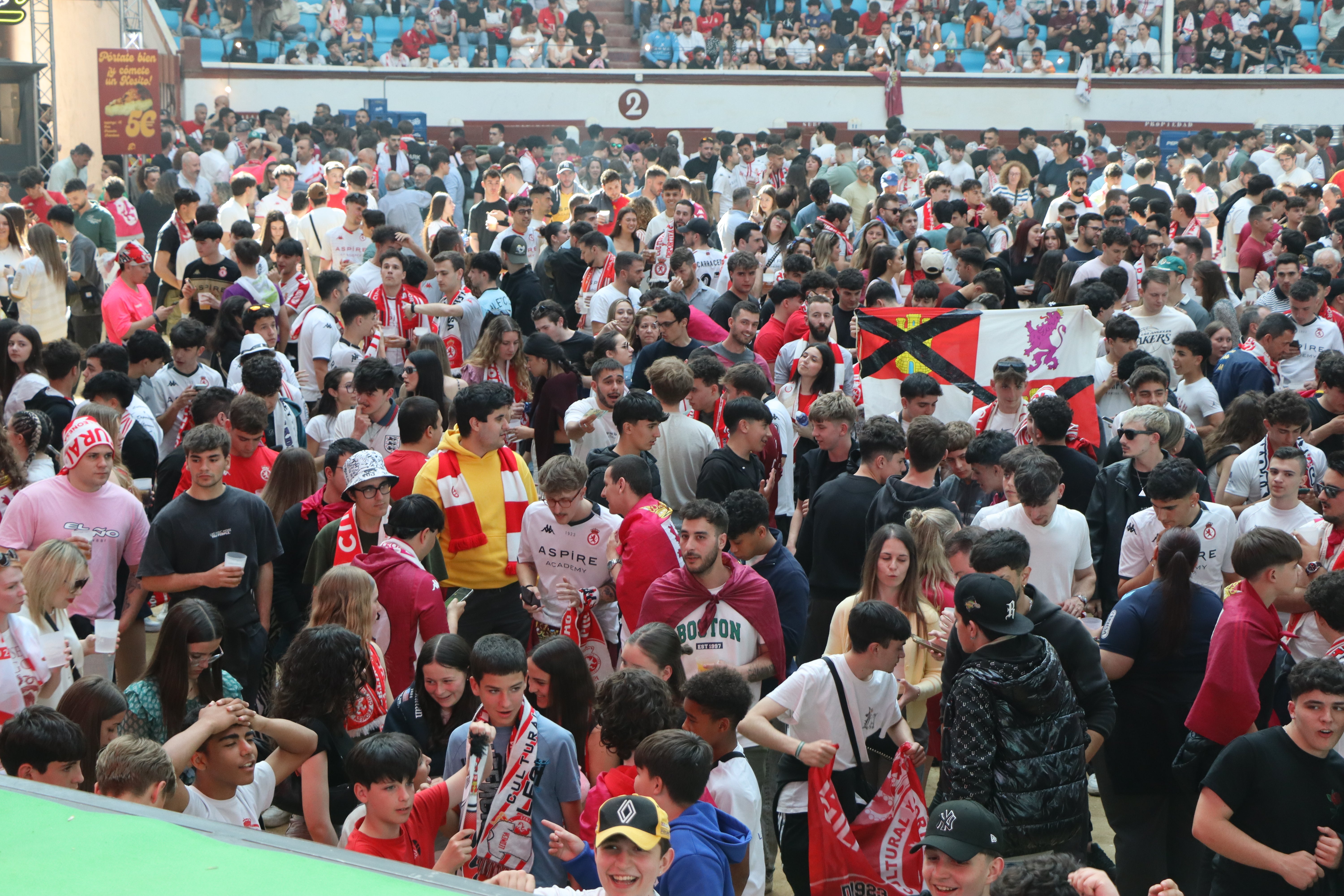 Así se vivió el derbi en el León Arena