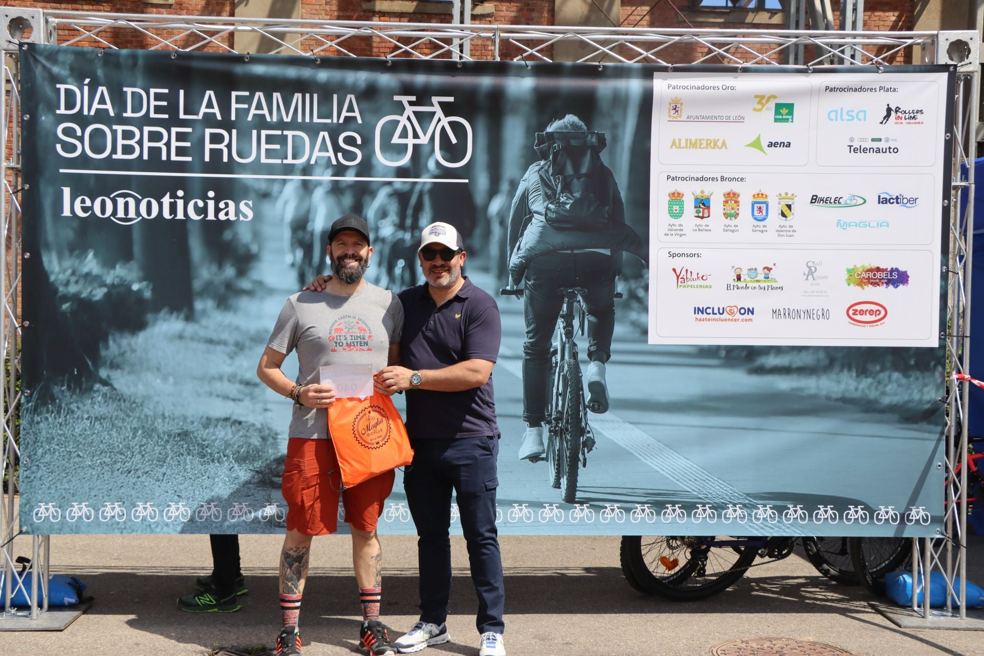 Ganadores de los sorteos del Día de la Familia sobre Ruedas