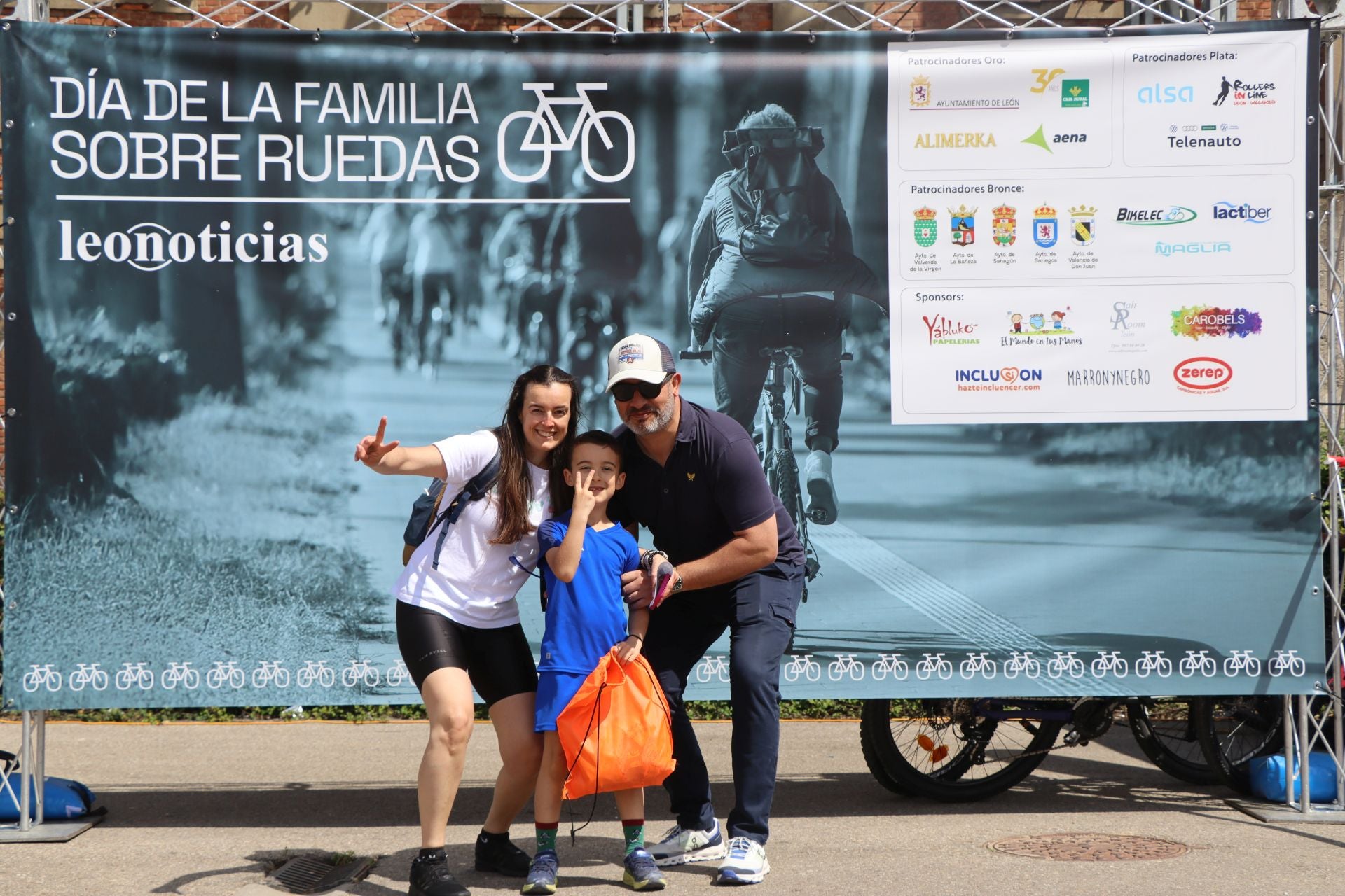 Ganadores de los sorteos del Día de la Familia sobre Ruedas