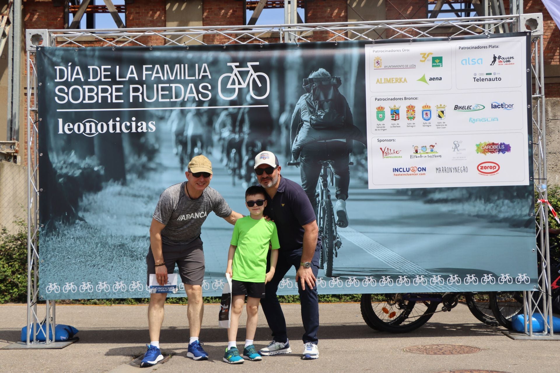 Ganadores de los sorteos del Día de la Familia sobre Ruedas