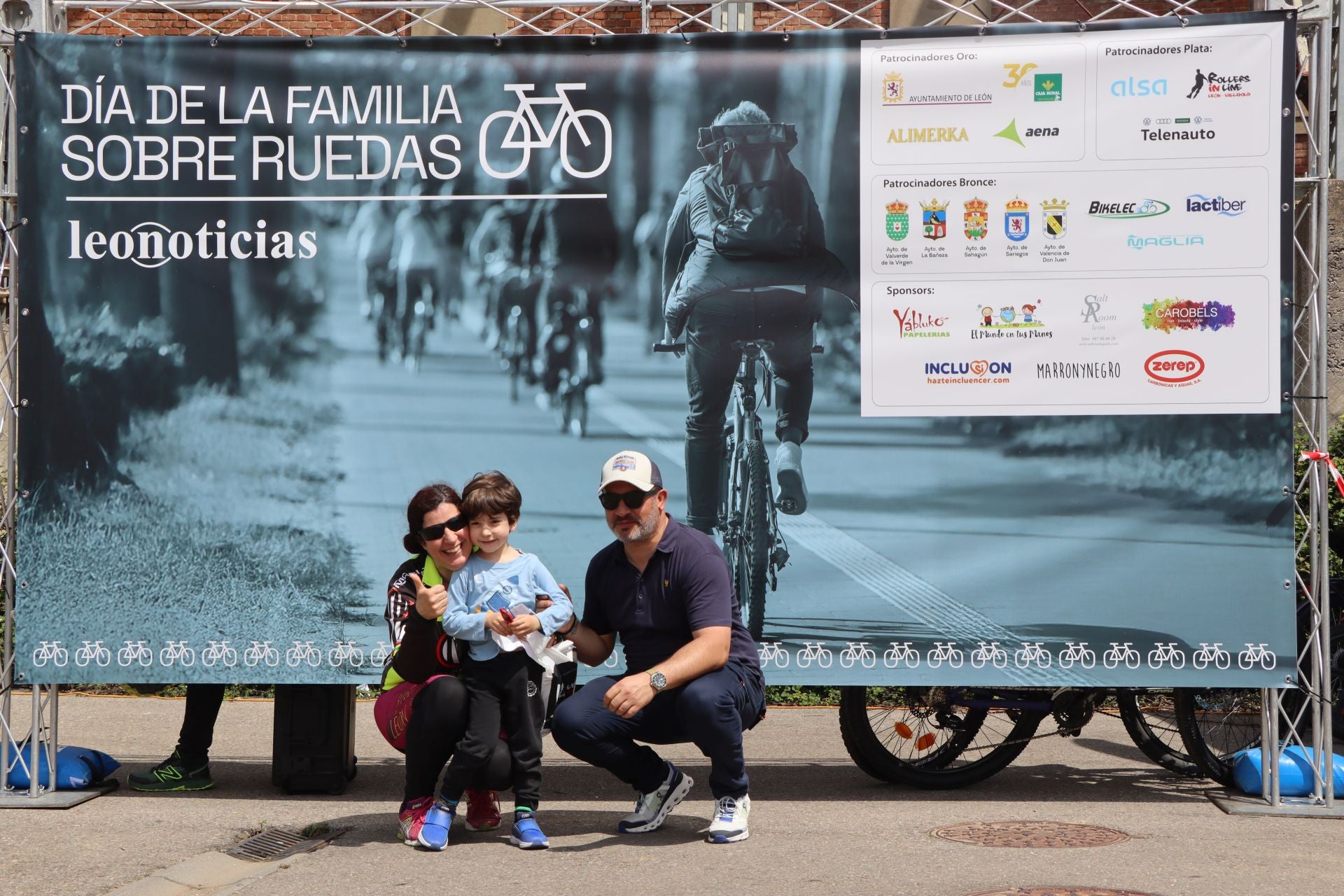 Ganadores de los sorteos del Día de la Familia sobre Ruedas