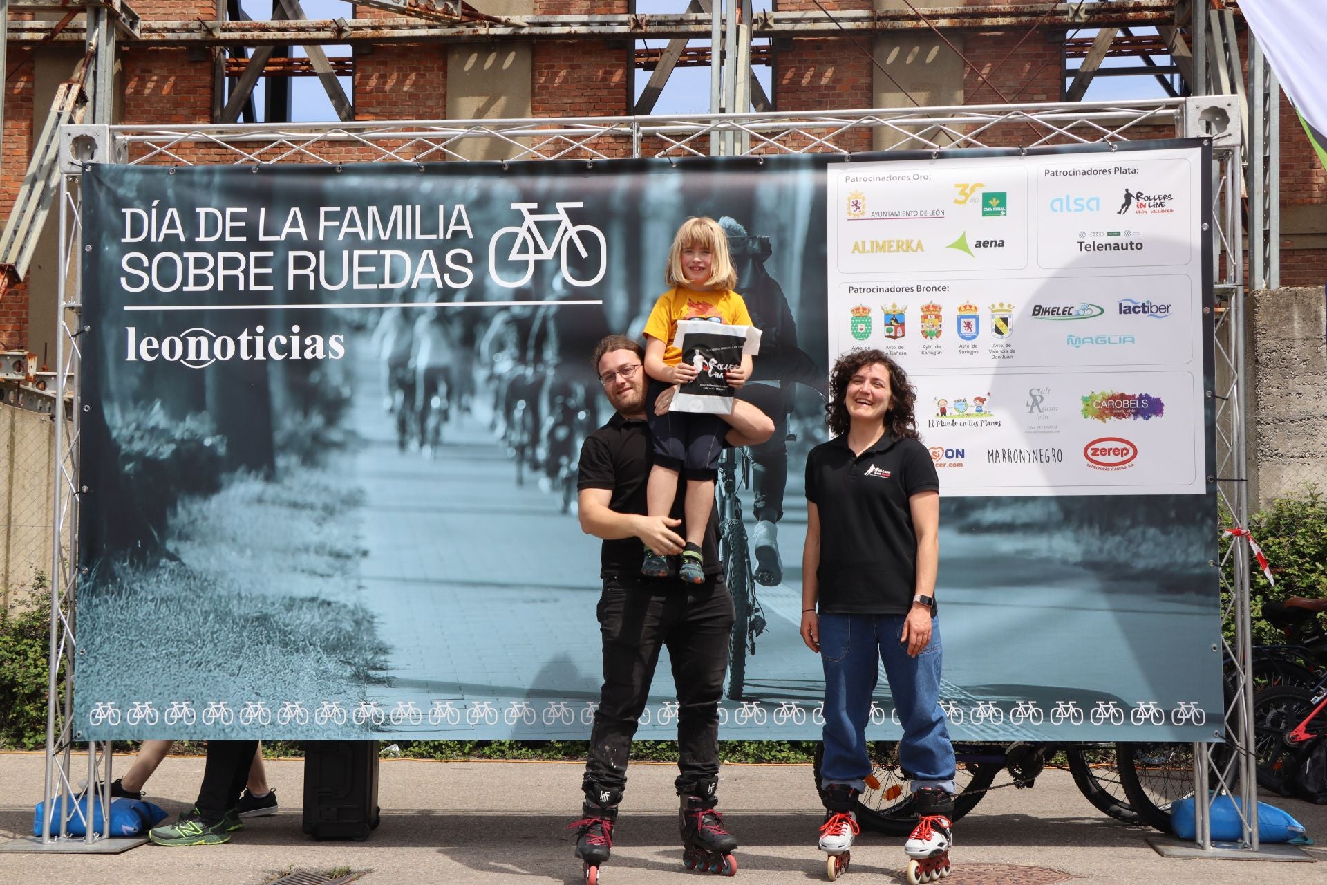 Ganadores de los sorteos del Día de la Familia sobre Ruedas