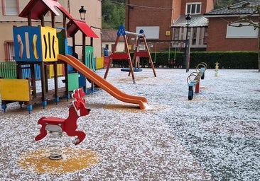 Una fuerte granizada sorprende a la montaña leonesa