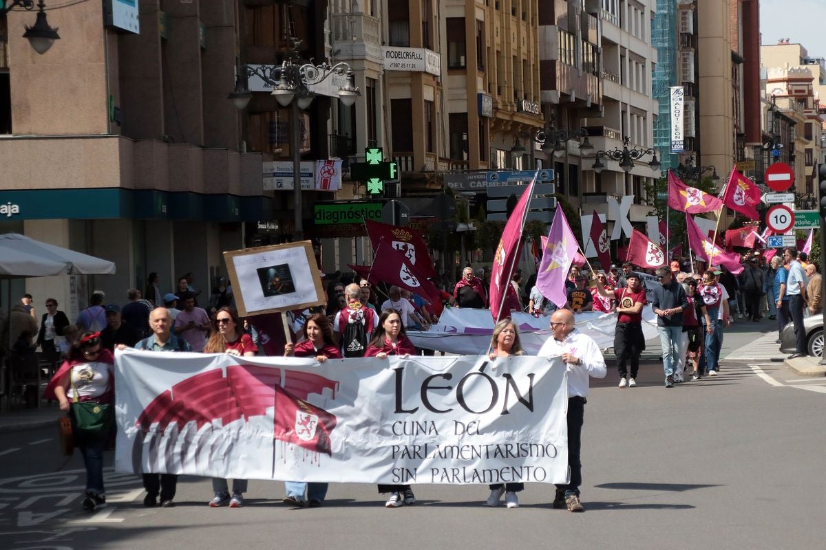 León acoge el IV Caminu la Llibertá &#039;Por la autonomía leonesa&#039;