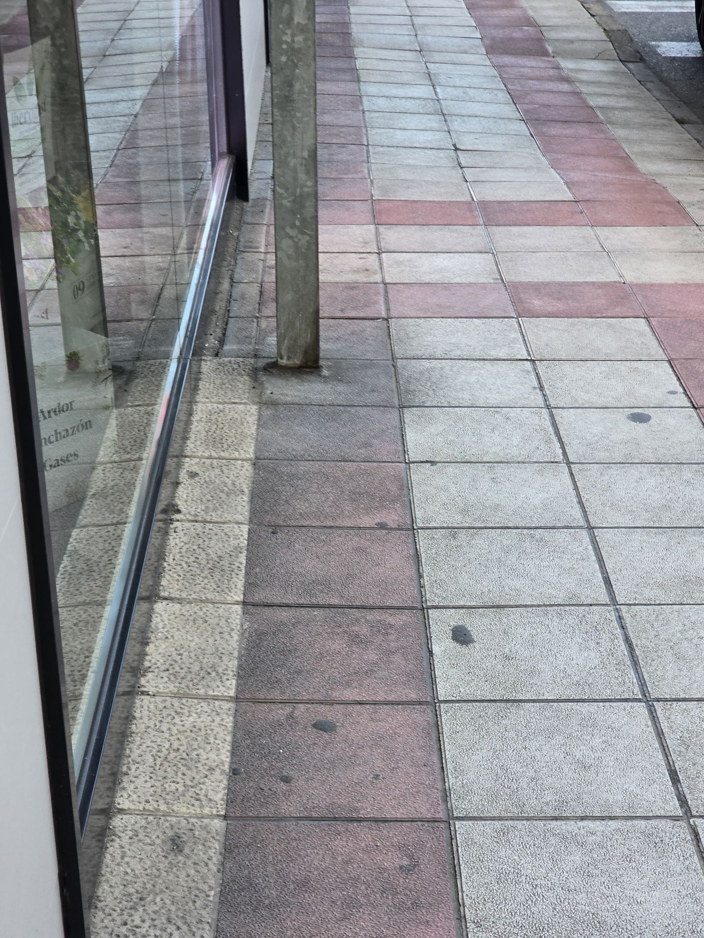 Nuevas quejas de vecinos de Trobajo del Camino