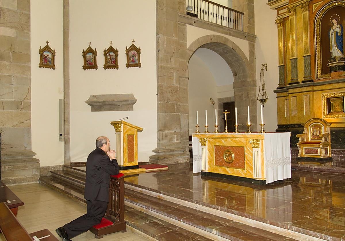 Imagen principal - El obispo se despide de Astorga: «Doy gracias por los frutos cosechados»