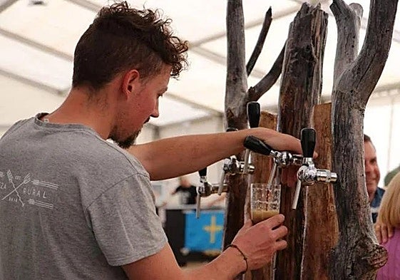 Imagen de la Feria de artesanos cerveceros en su primera edición