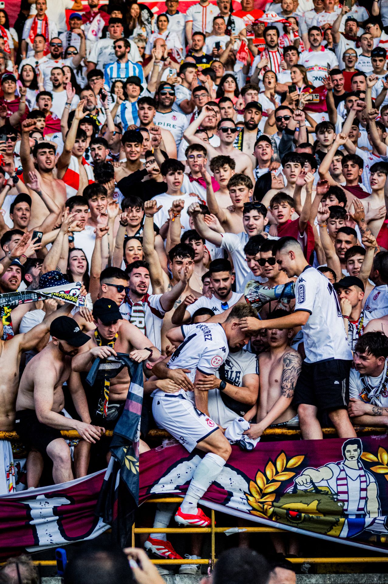 Así vivió el Reino de León el ascenso, en imágenes