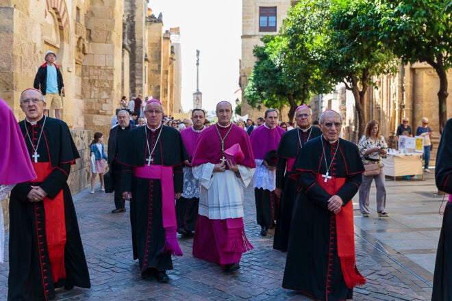 La primera jornada de un leonés como obispo de Córdoba