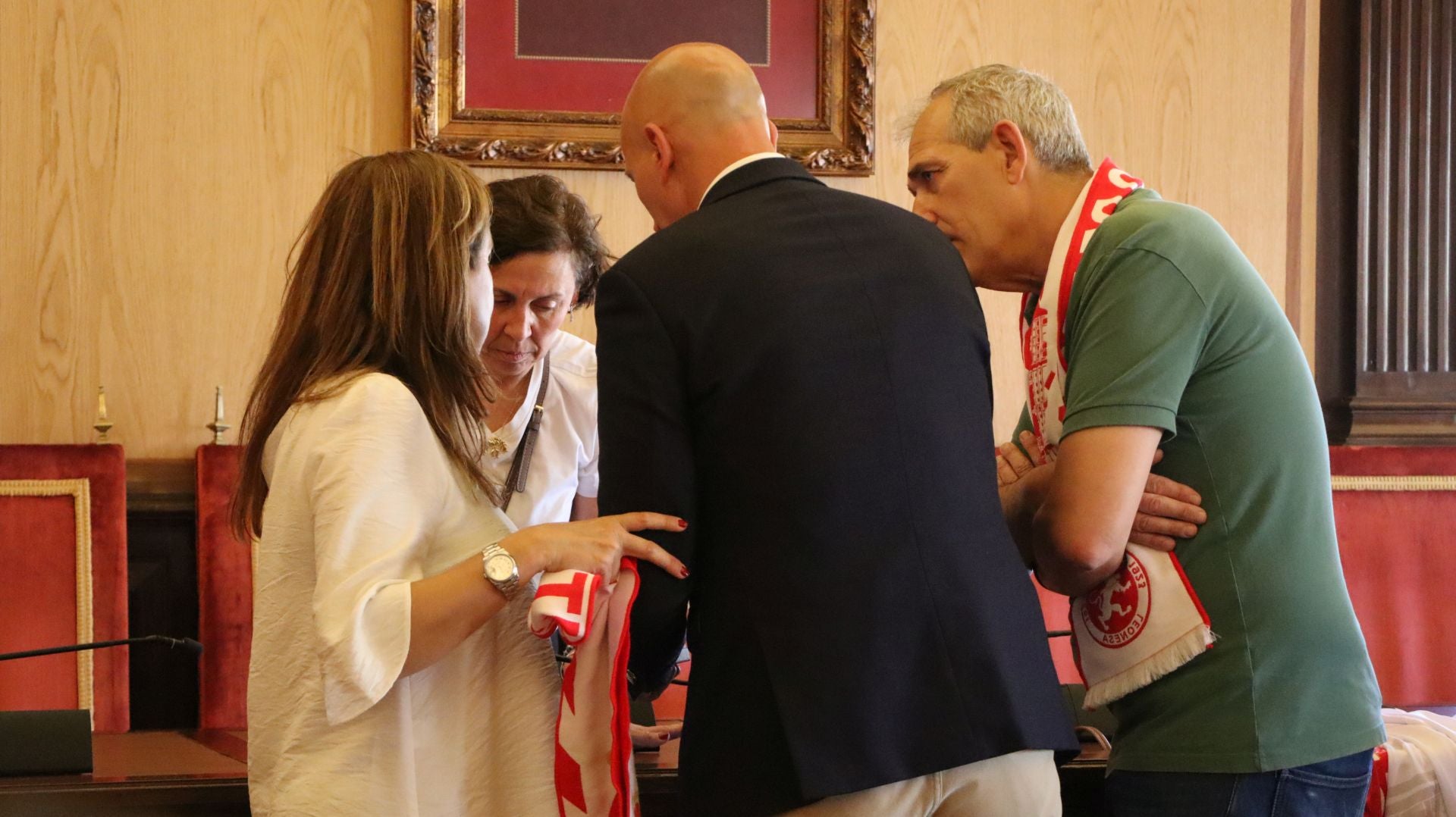 La rúa y recepción en San Marcelo de la Cultural, en imágenes