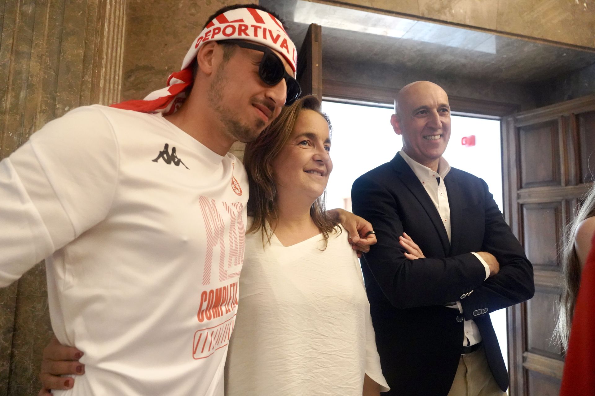 La rúa y recepción en San Marcelo de la Cultural, en imágenes