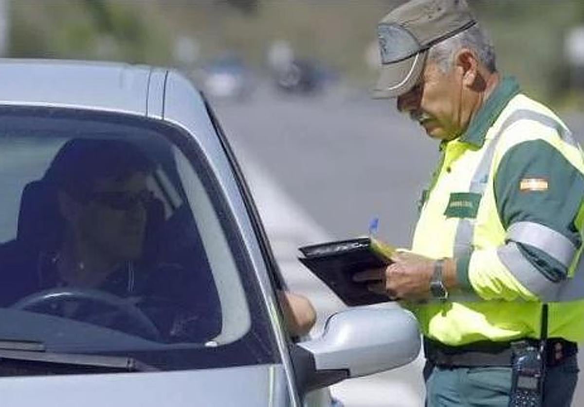Multa de la Guardia Civil.