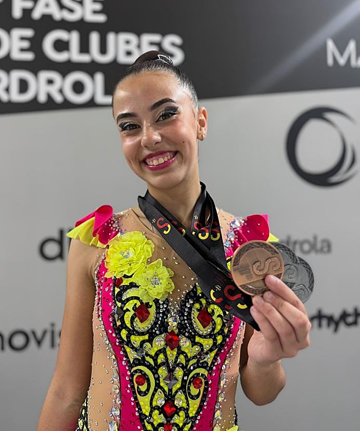 Imagen secundaria 2 - El Club Ritmo de León sube al podio en el Campeonato de España