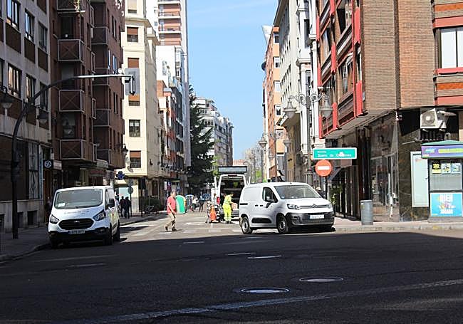 La avenida Suero de Quiñones en obras.
