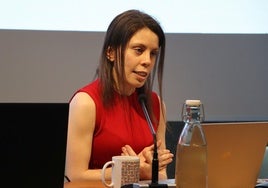 Laura Selena Báez impartió esta conferencia en el ILC.