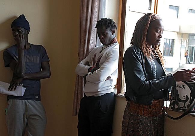 Migrantes del Chalé del Pozo el día de su despedida.