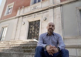 Óscar Lobo durante la entrevista.