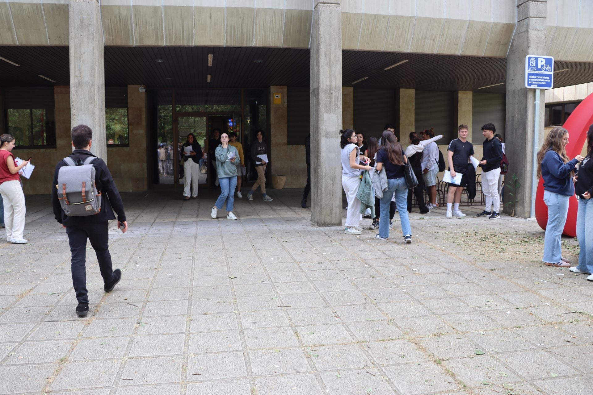 La PAU llega a León con su primera jornada